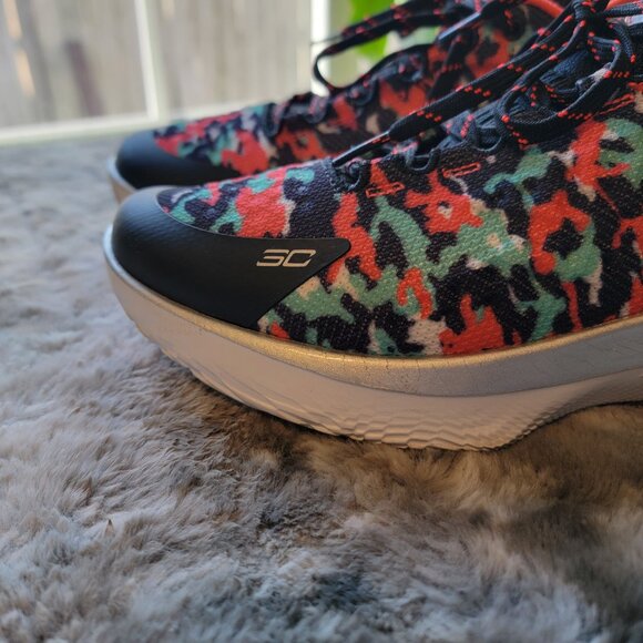 Under Armour Steph Curry W11 M9.5 1 Low FloTro Camp 3025632-001 - Picture 3 of 16